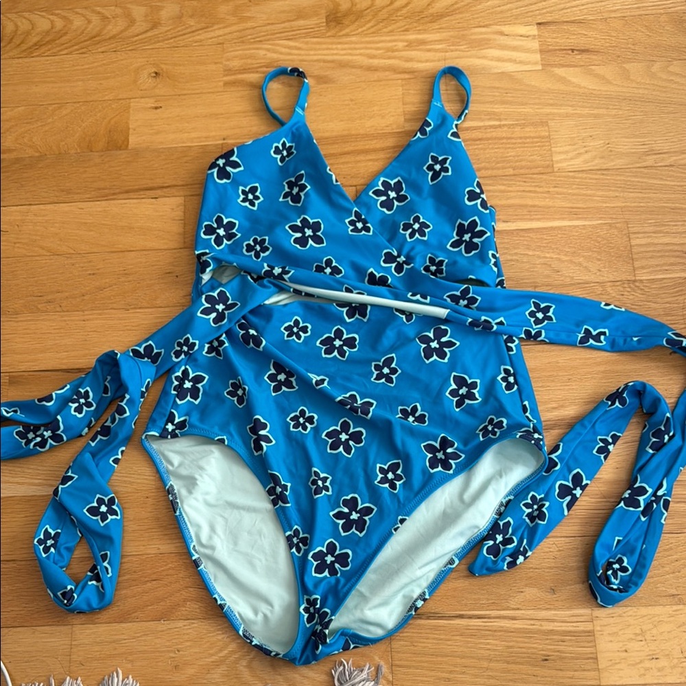 Aerie Blue wrap Floral One Piece Swimsuit Large